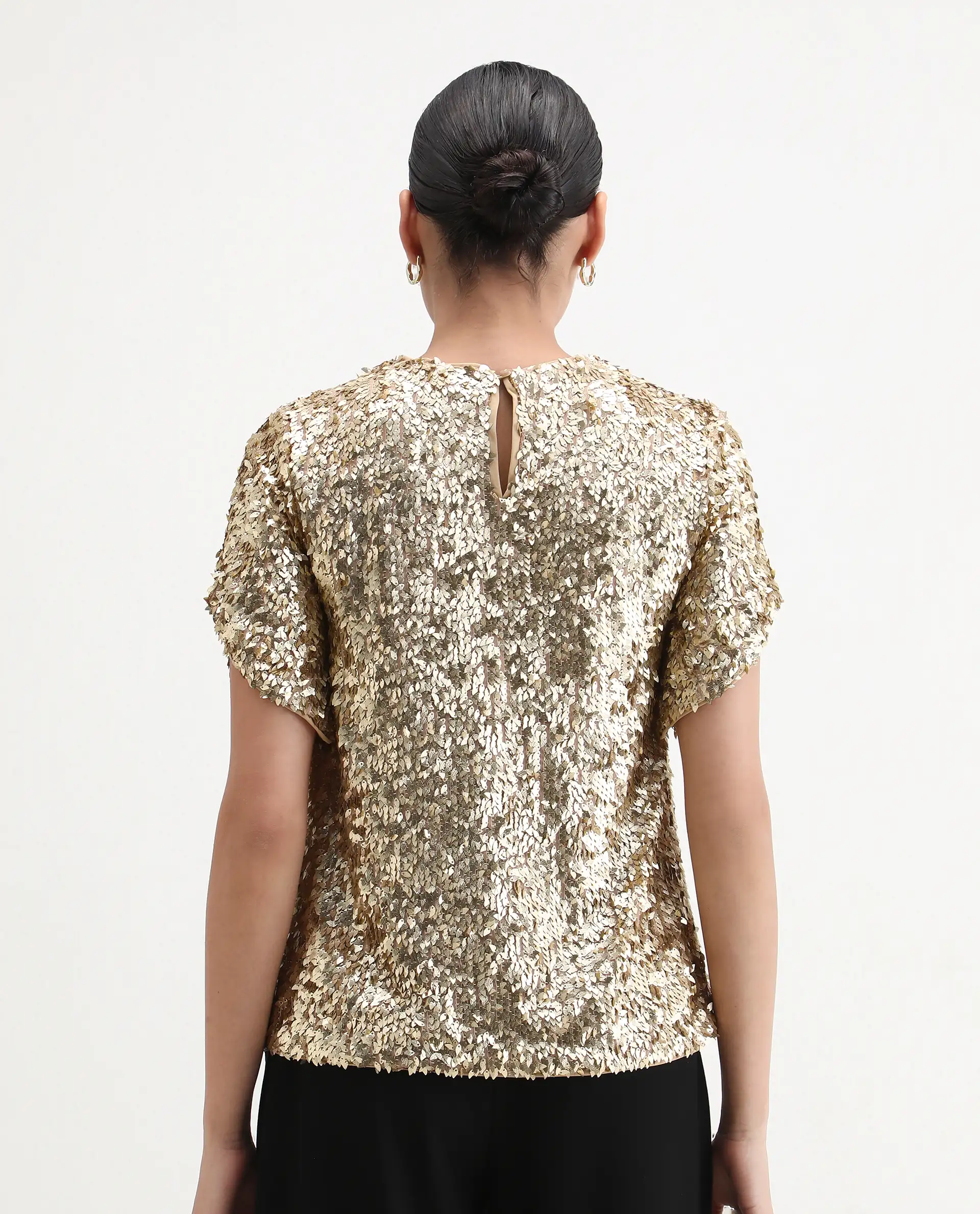 Rareism Women's Zepla Mettalic Gold Sequined Crew Neck Sequined Regular Fit Top - Image 7