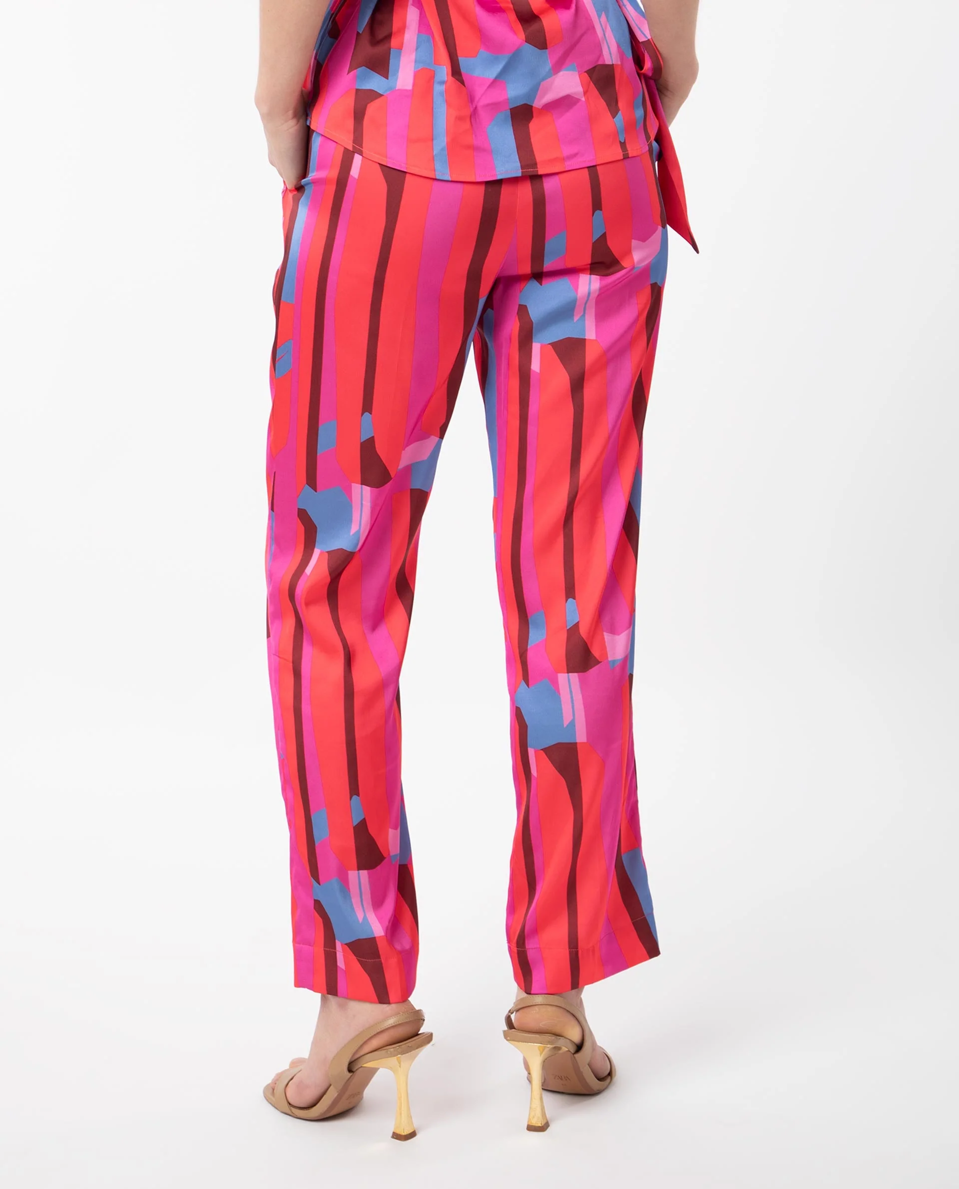 Rareism Women's Zersa Pink Polyester Abstract Print Ankle Length Relaxed Fit Trouser - Image 10