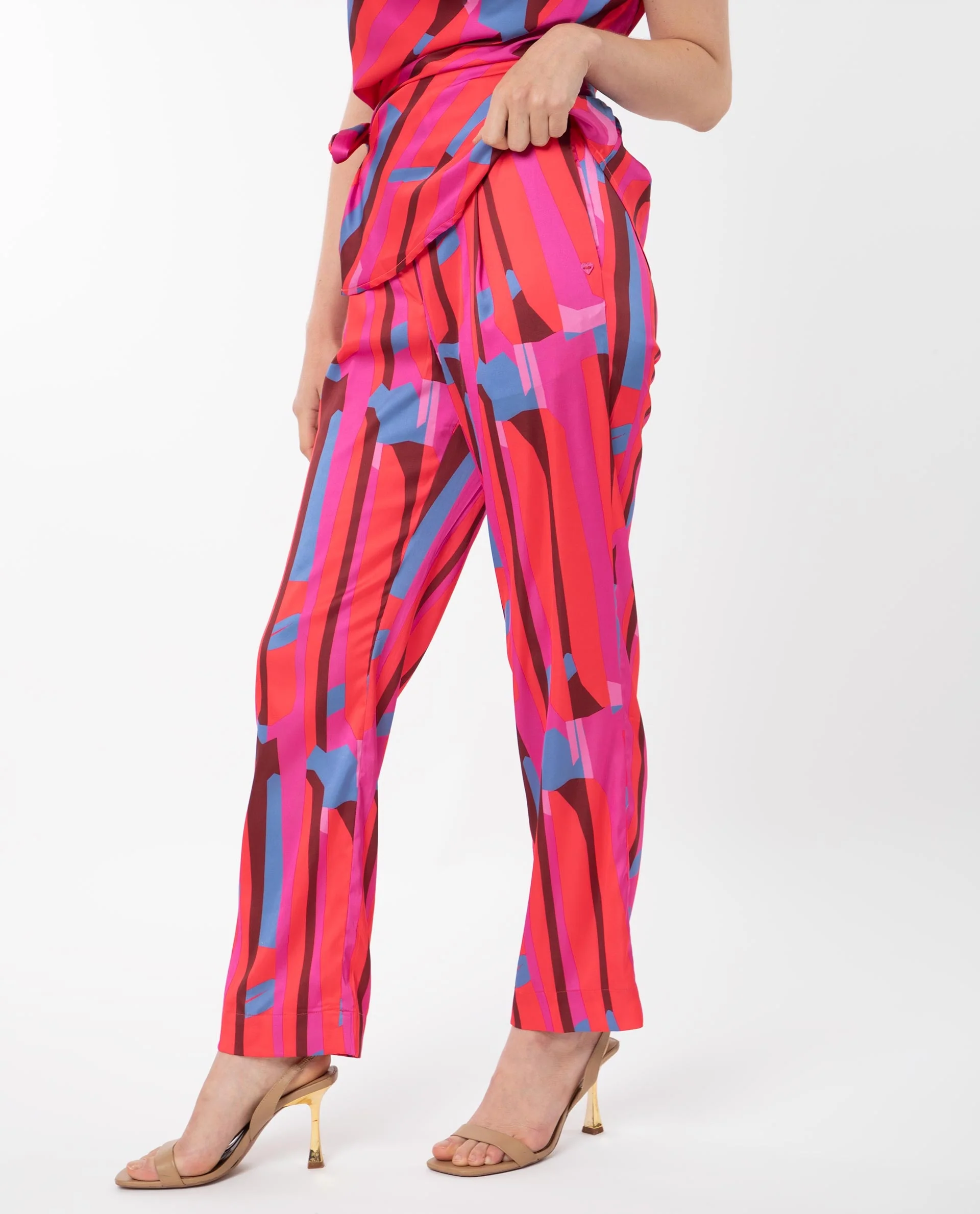 Rareism Women's Zersa Pink Polyester Abstract Print Ankle Length Relaxed Fit Trouser - Image 6