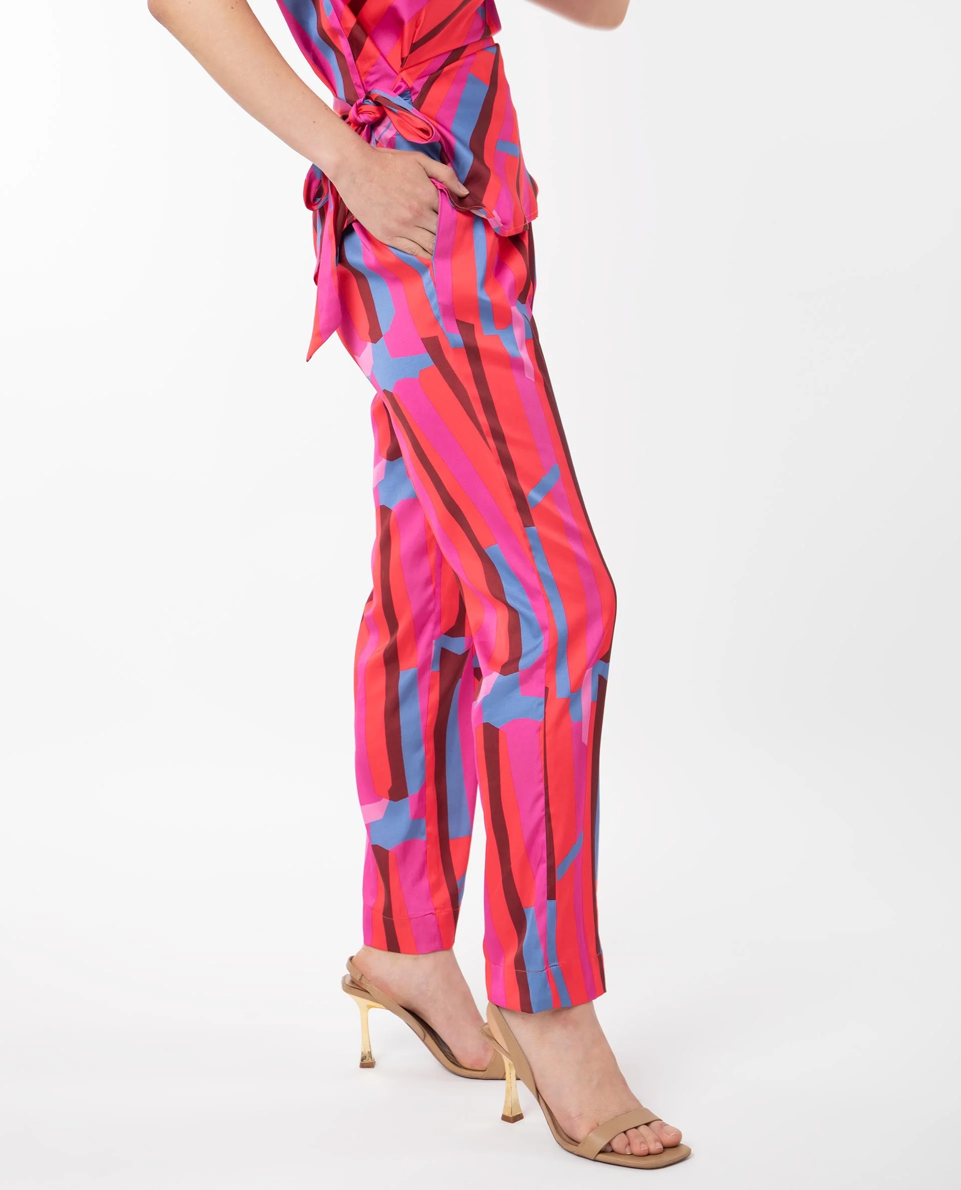 Rareism Women's Zersa Pink Polyester Abstract Print Ankle Length Relaxed Fit Trouser - Image 7