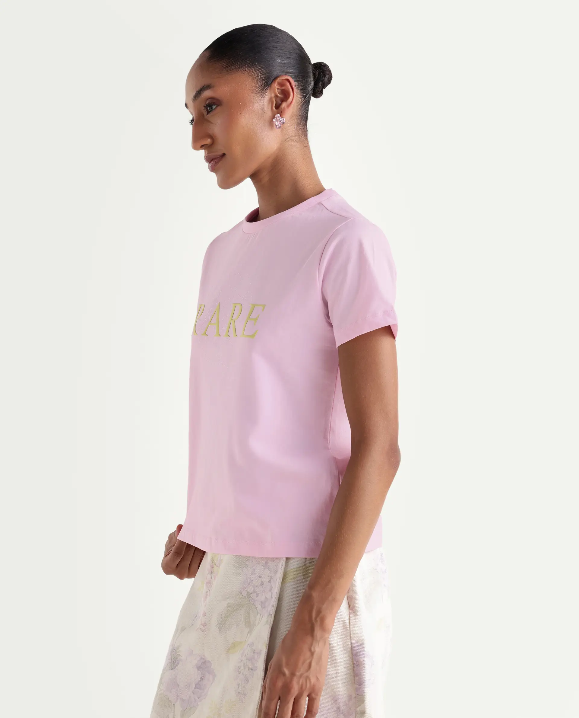 Rareism Women's Zhane Light Pink Cotton Crew Neck Pull-On Regular Typography Print T-Shirt - Image 4