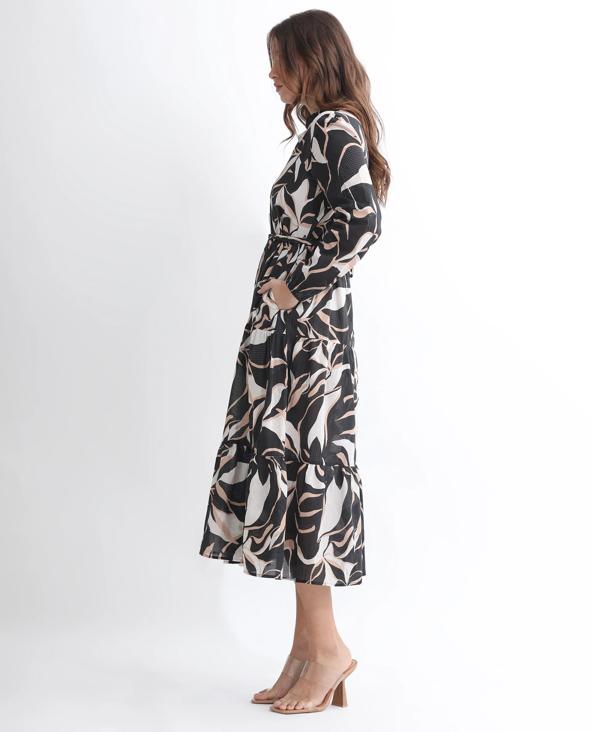 Rareism Women's Zigzora Black Cotton Sweetheart Neck Abstract Print Knee Length Regular Fit Dress - Image 11