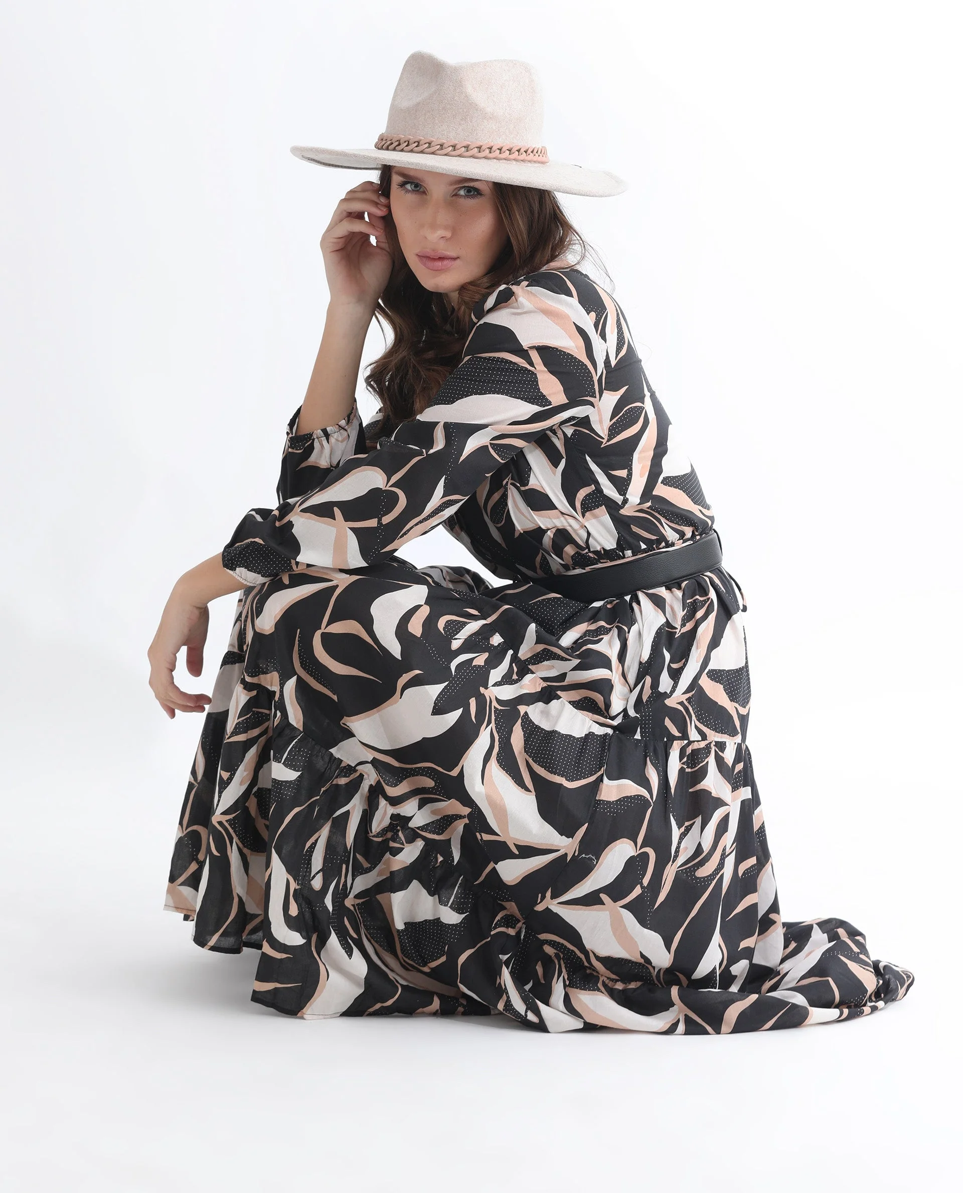 Rareism Women's Zigzora Black Cotton Sweetheart Neck Abstract Print Knee Length Regular Fit Dress - Image 7