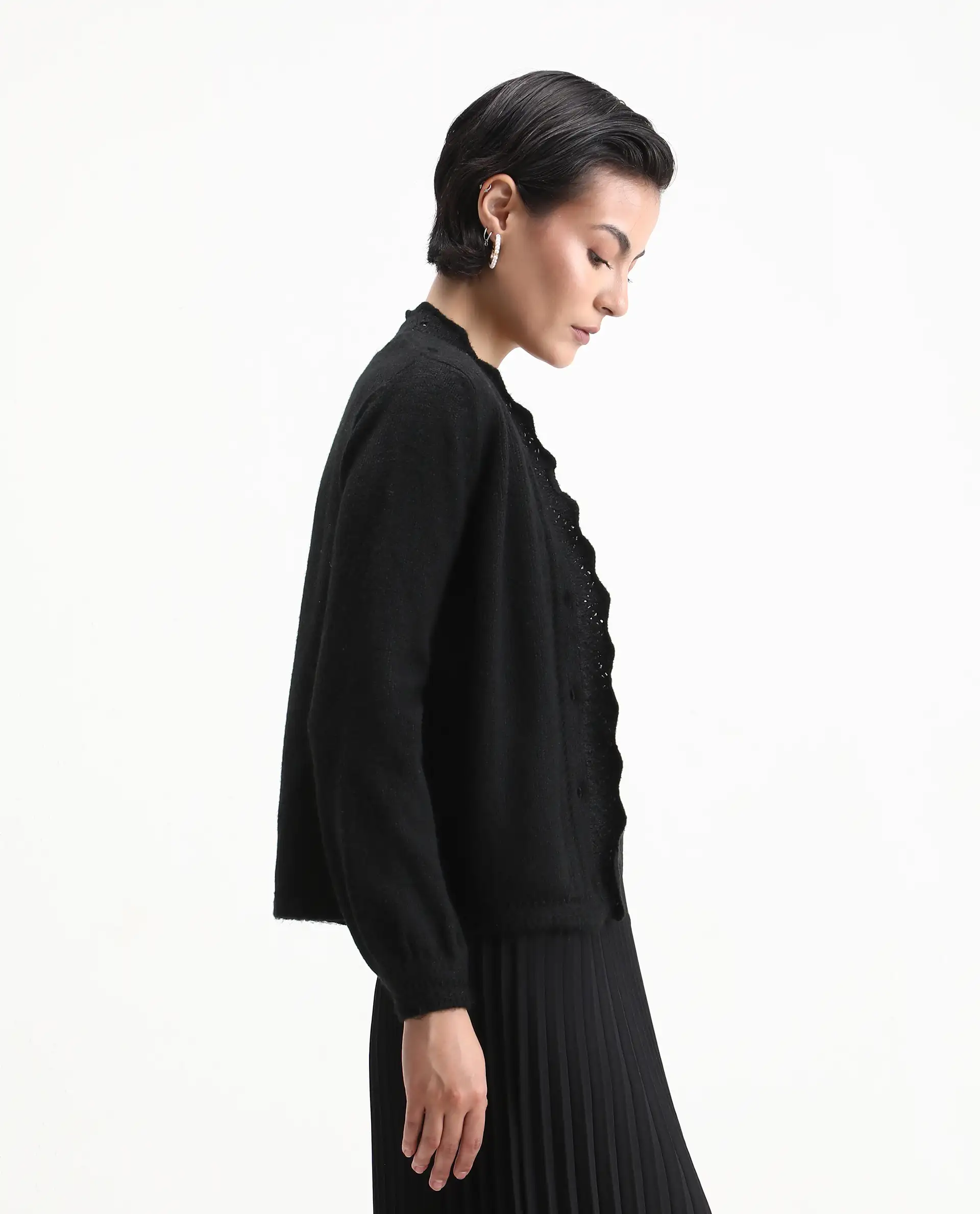Rareism Women's Zika Black Acrylic Blend Crew Neck Regular Fit Shrug - Image 5
