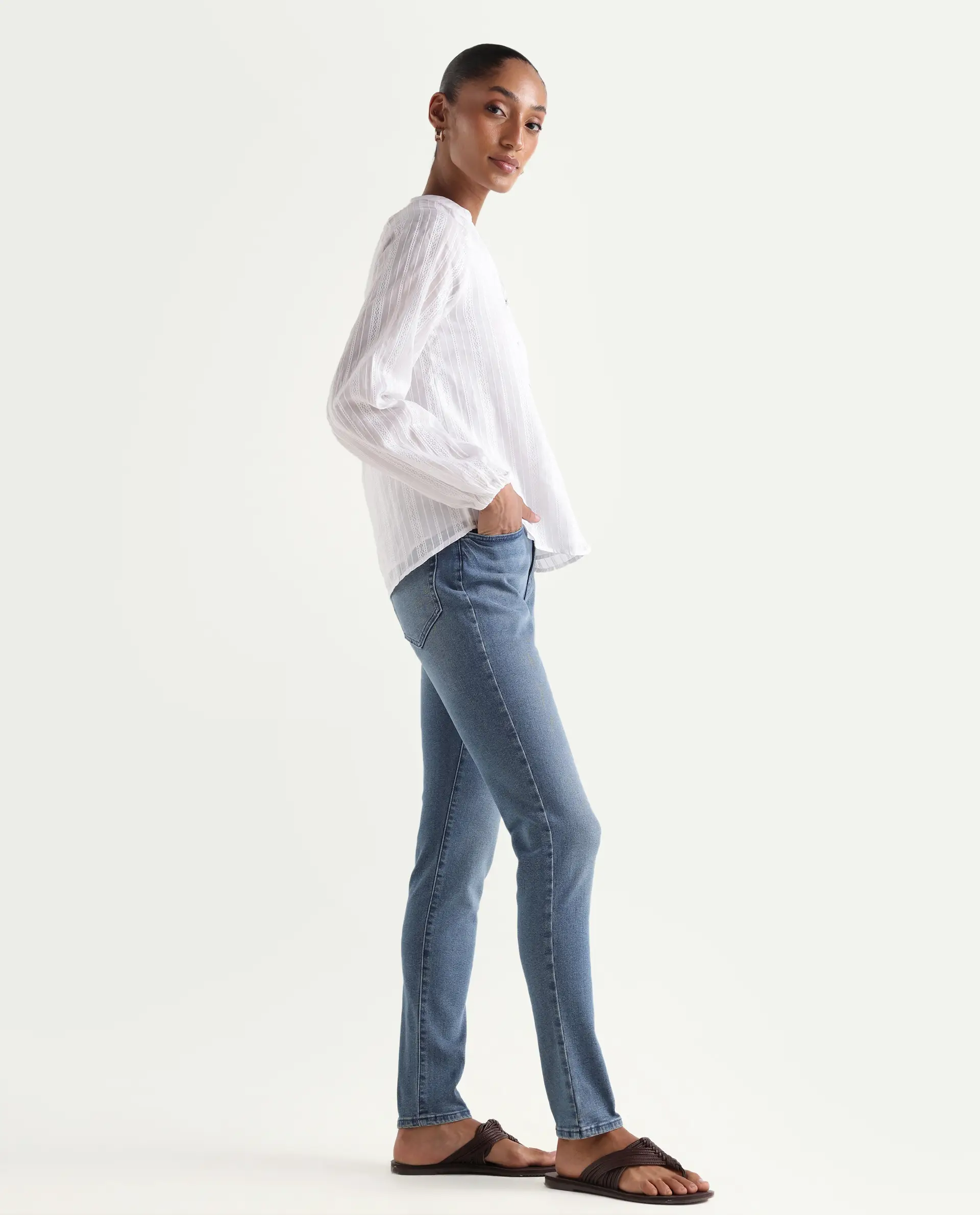 Rareism Women's Zinga Blue Cotton Blend Plain Ankle Length Skinny Fit Jeans - Image 5