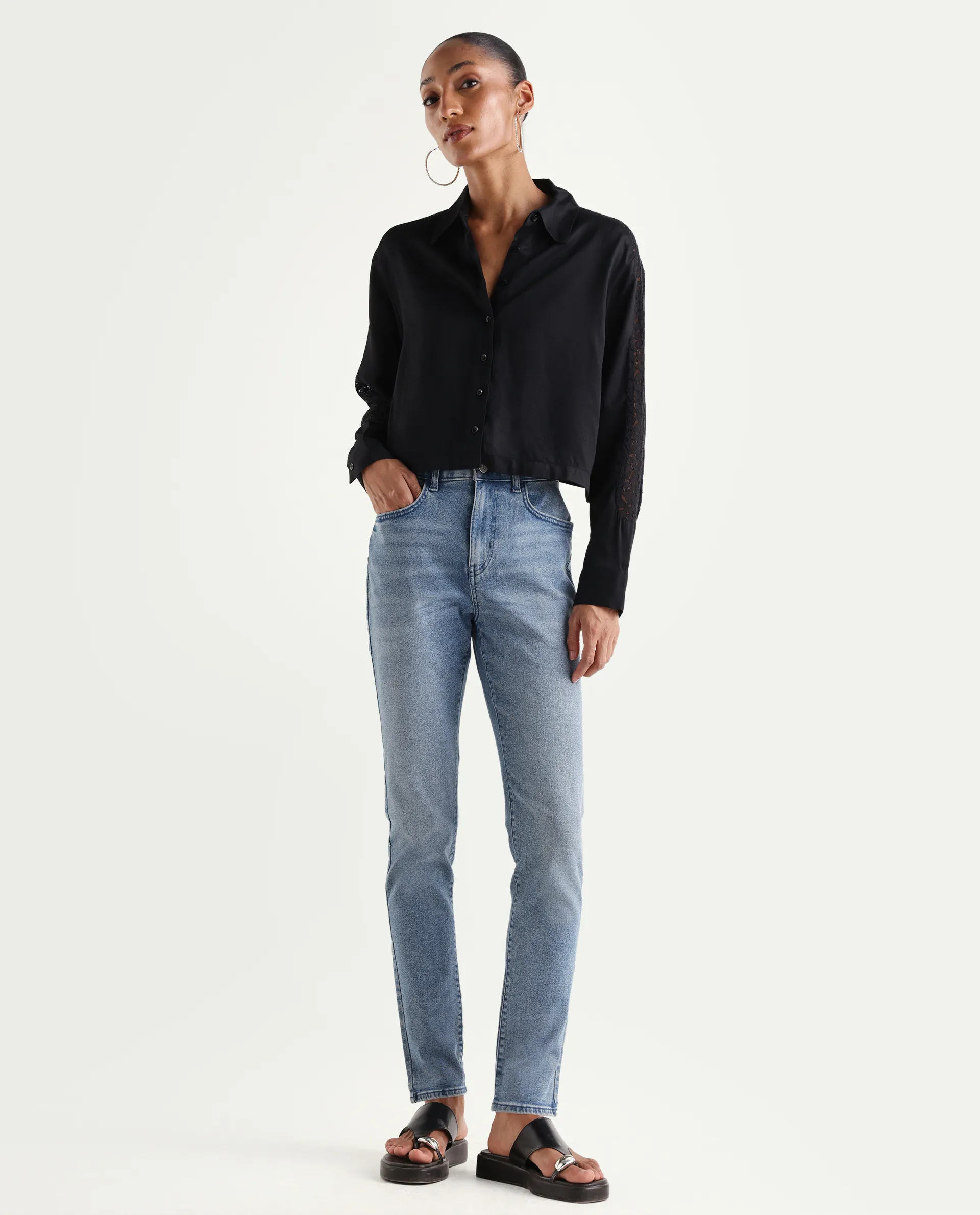 Rareism Women's Zingo Light Blue Cotton Blend Plain Ankle Length Skinny Fit Jeans - Image 3