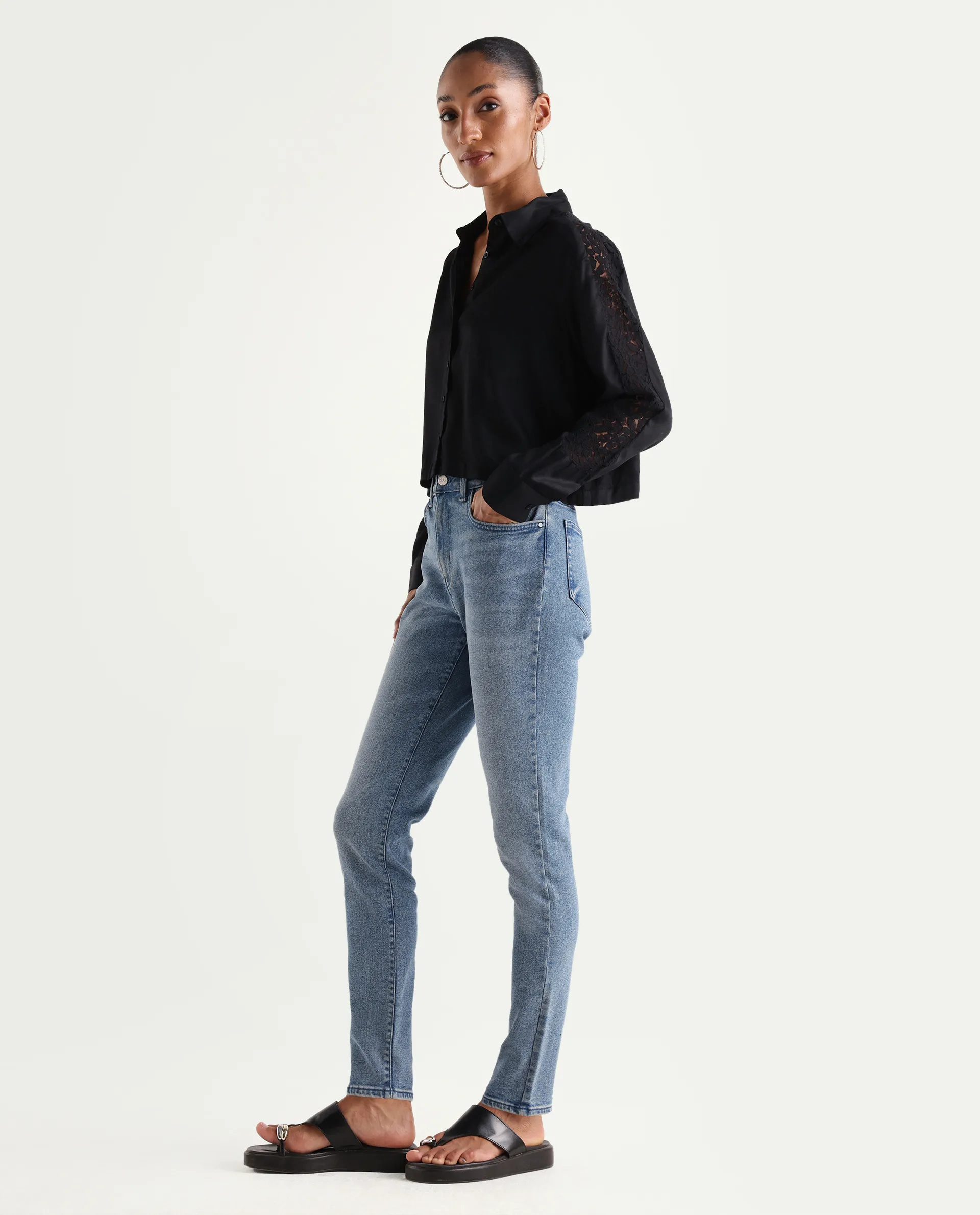 Rareism Women's Zingo Light Blue Cotton Blend Plain Ankle Length Skinny Fit Jeans - Image 5