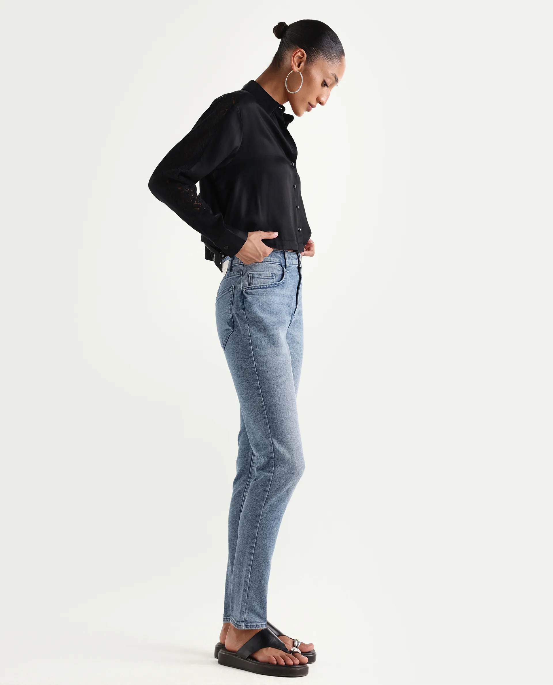 Rareism Women's Zingo Light Blue Cotton Blend Plain Ankle Length Skinny Fit Jeans - Image 6