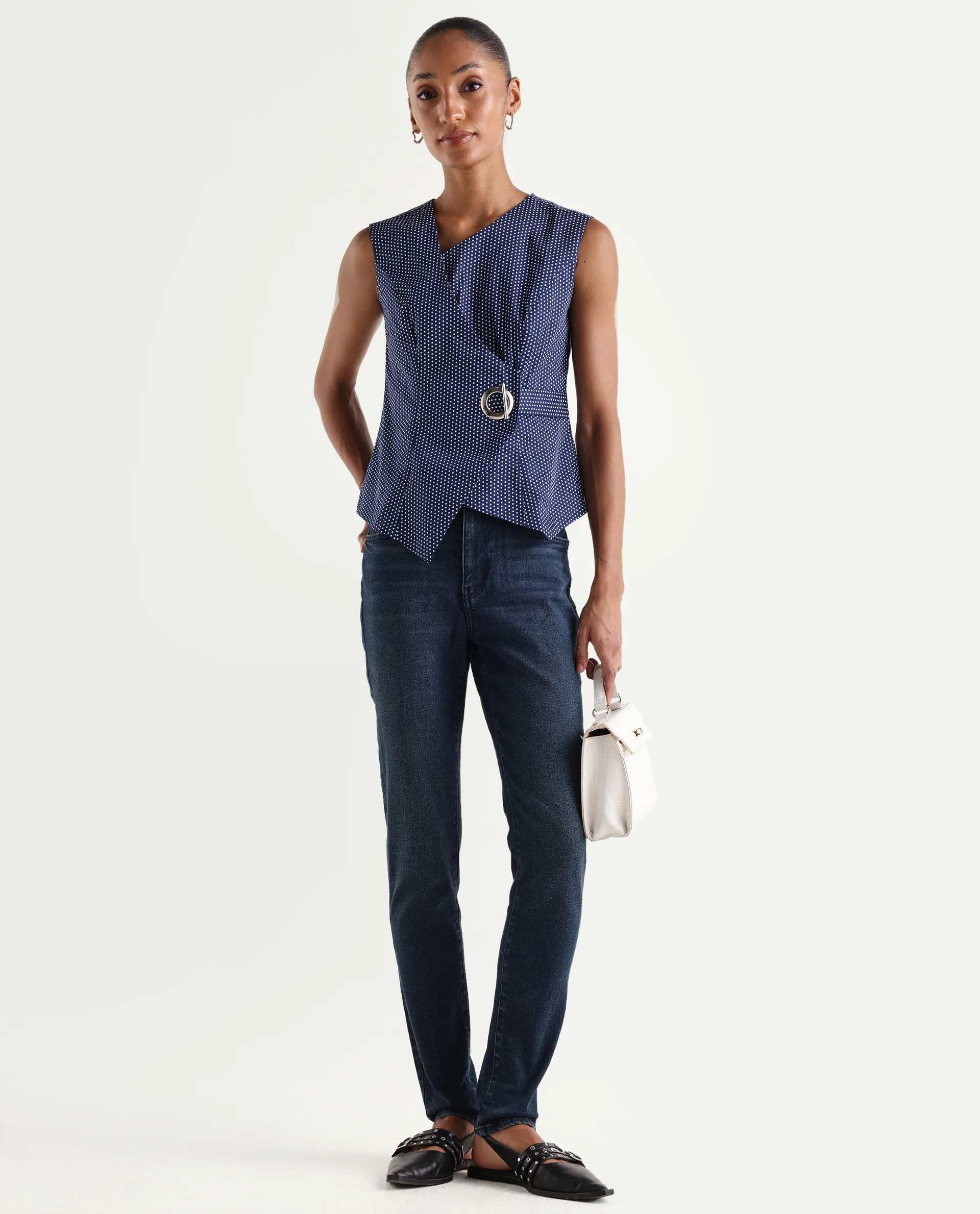Rareism Women's Zinko Dark Blue Denim Plain Ankle Length Slim Fit Jeans - Image 2