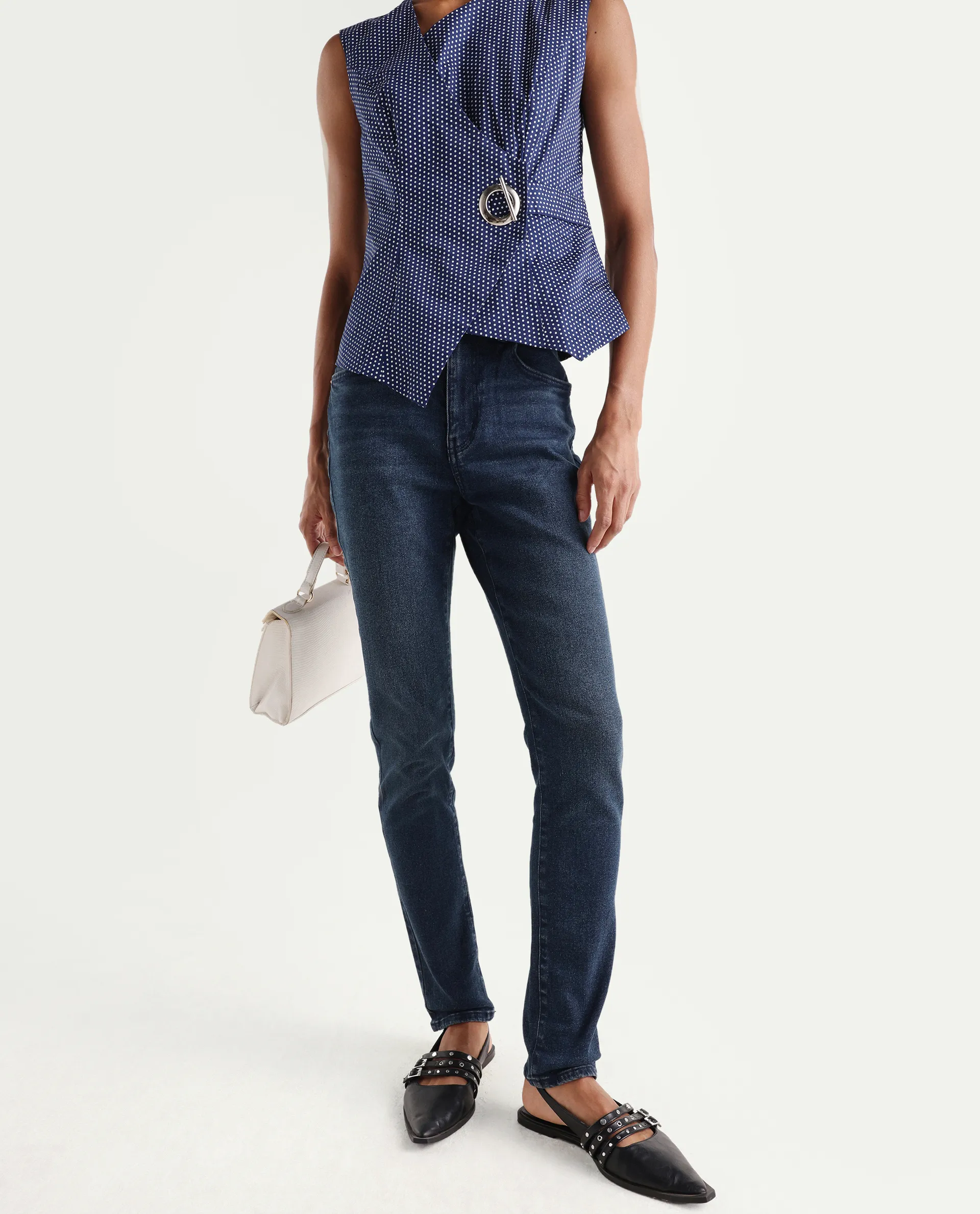 Rareism Women's Zinko Dark Blue Denim Plain Ankle Length Slim Fit Jeans - Image 3