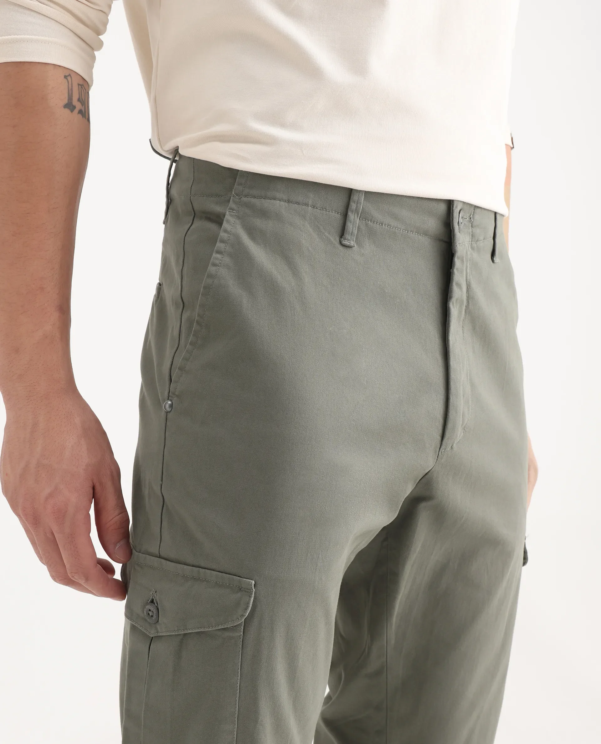 Rare Rabbit Men's Zipe Dusky Olive Cotton Plain Regular Fit Trouser - Image 3