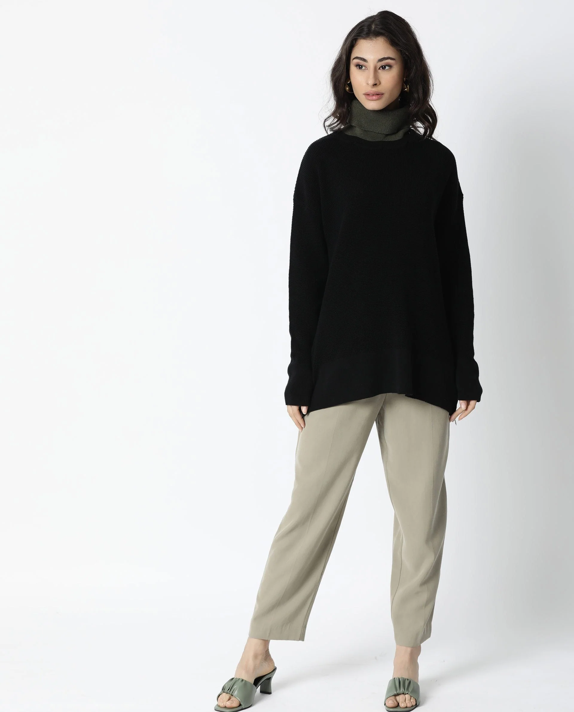 Rareism Women's Zippo Black Cotton Detachable Collar Plain Knee Length Relaxed Fit Sweater - Image 6
