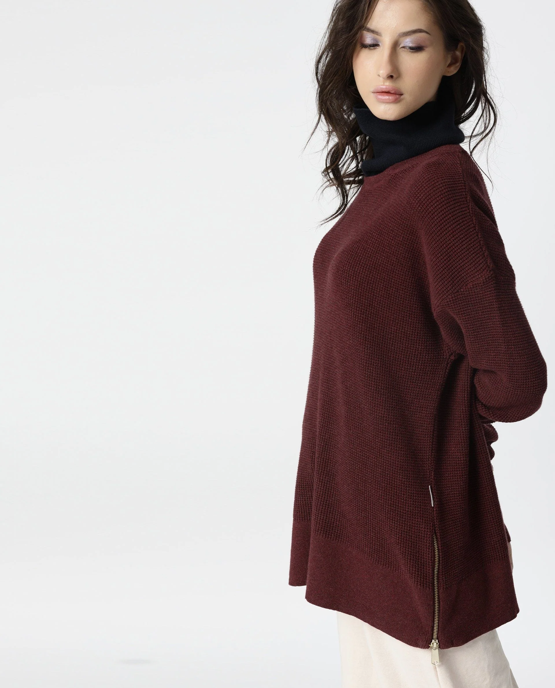 Rareism Women's Zippo Maroon Cotton Detachable Collar Plain Knee Length Relaxed Fit Sweater - Image 6