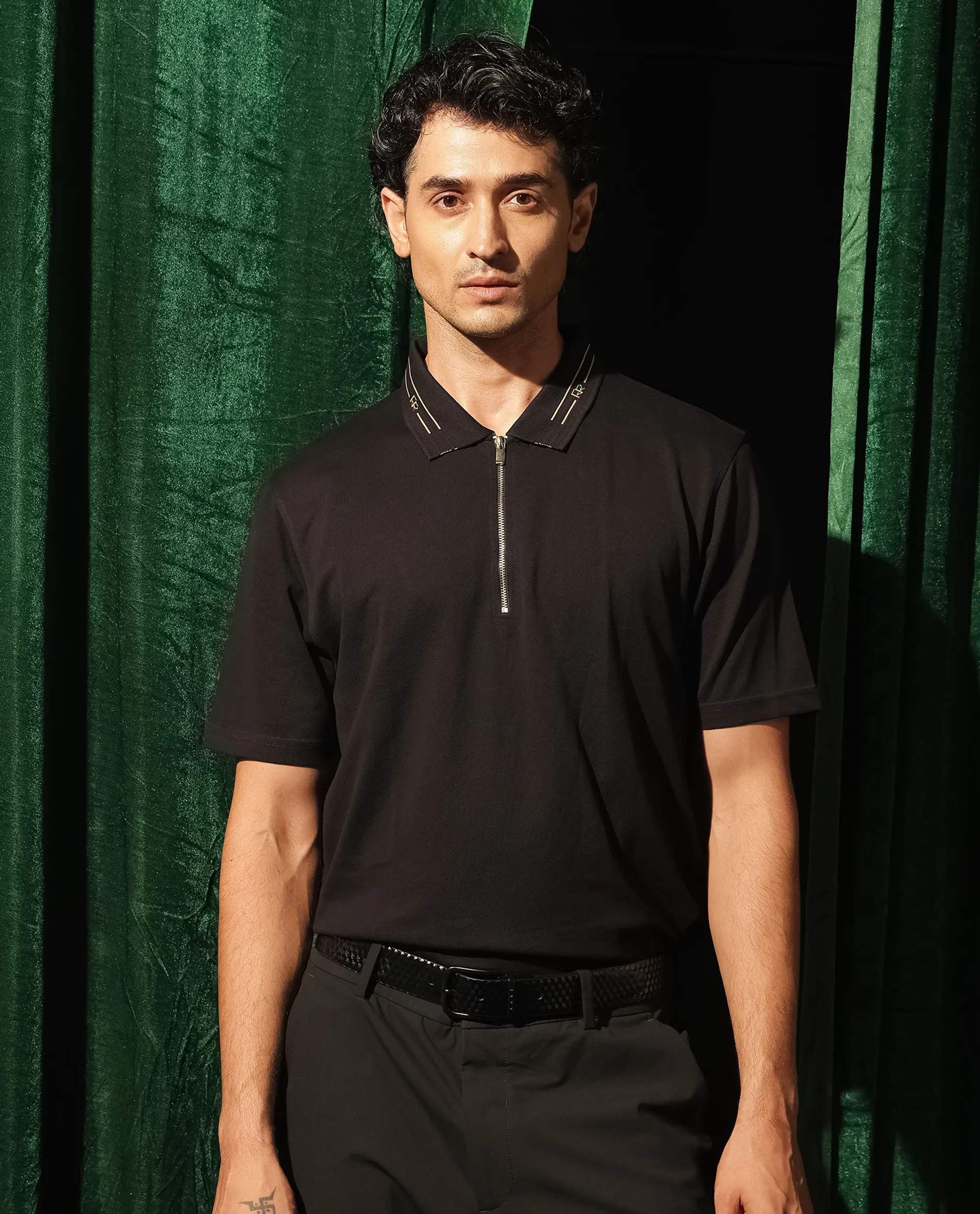 Rare Rabbit Men's Zire Black Cotton Plain Regular Fit Half Sleeve Polo - Image 3