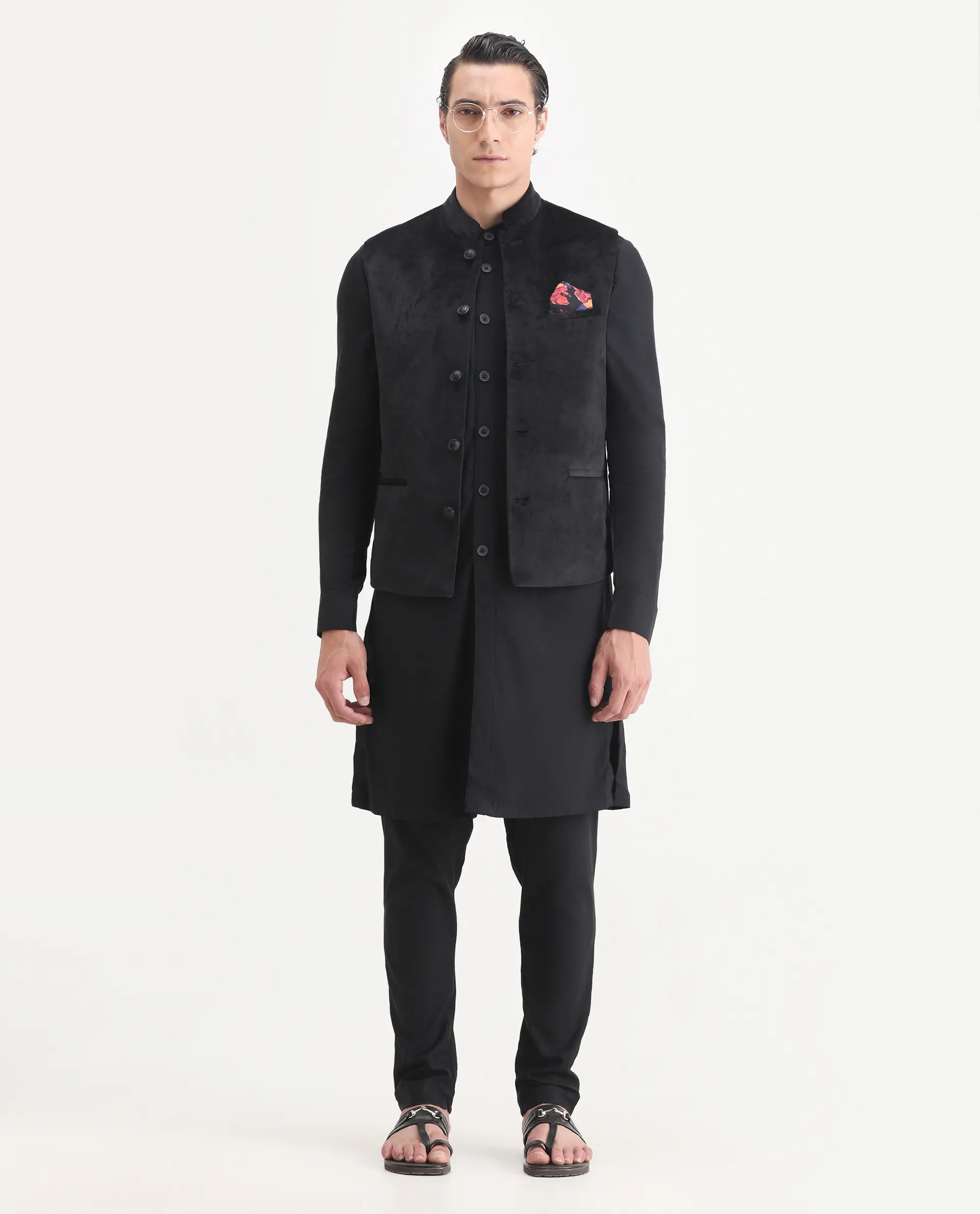 Rare Rabbit Men's Ziva Black Velvet Plain Tailored Fit Sleeveless Mandarin Collar Bandhgala - Image 2
