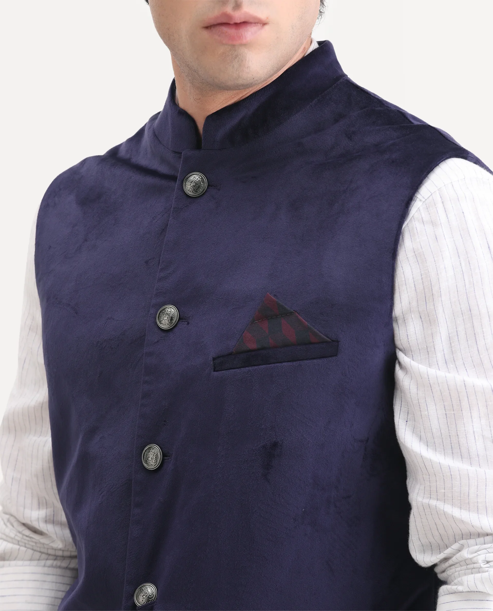 Rare Rabbit Men's Ziva Purple Velvet Plain Tailored Fit Sleeveless Mandarin Collar Bandhgala - Image 3