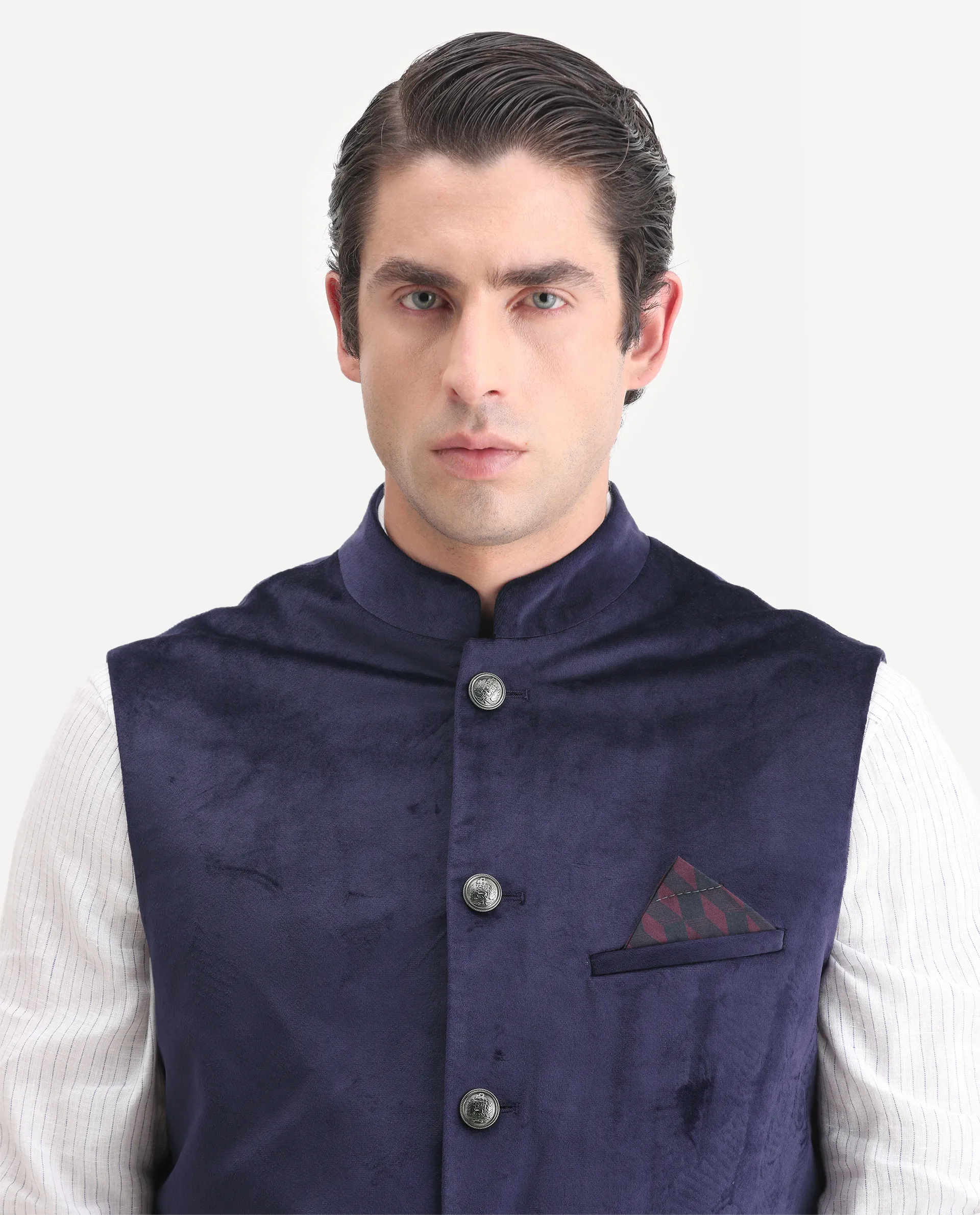 Rare Rabbit Men's Ziva Purple Velvet Plain Tailored Fit Sleeveless Mandarin Collar Bandhgala - Image 6