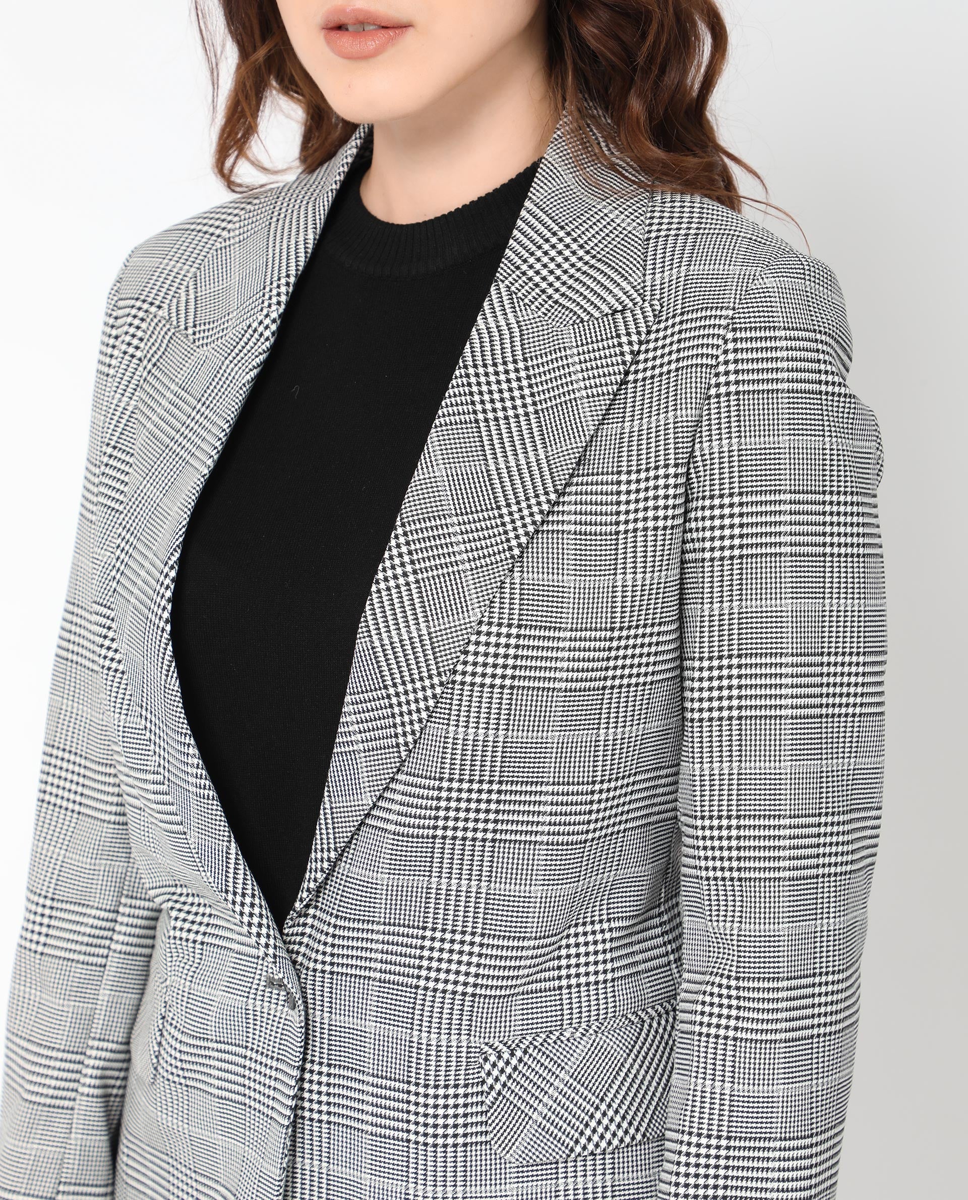 Rareism Women's Zivaa Black Polyester Lapel Neck Checked Tailored Blazer - Image 4
