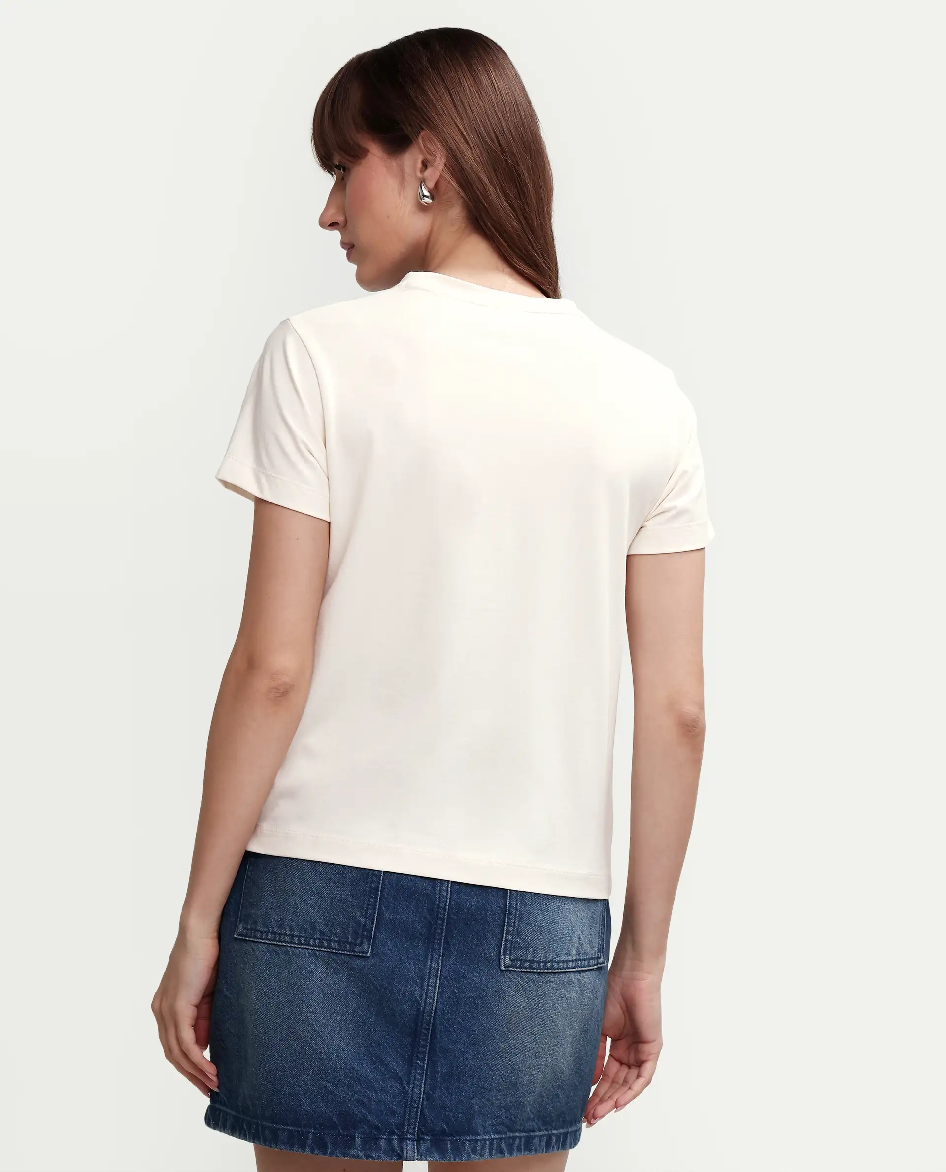 Rareism Women's Zive Off White Cotton Blend Half Sleeve Regular Fit Pigment Print T-Shirt - Image 7