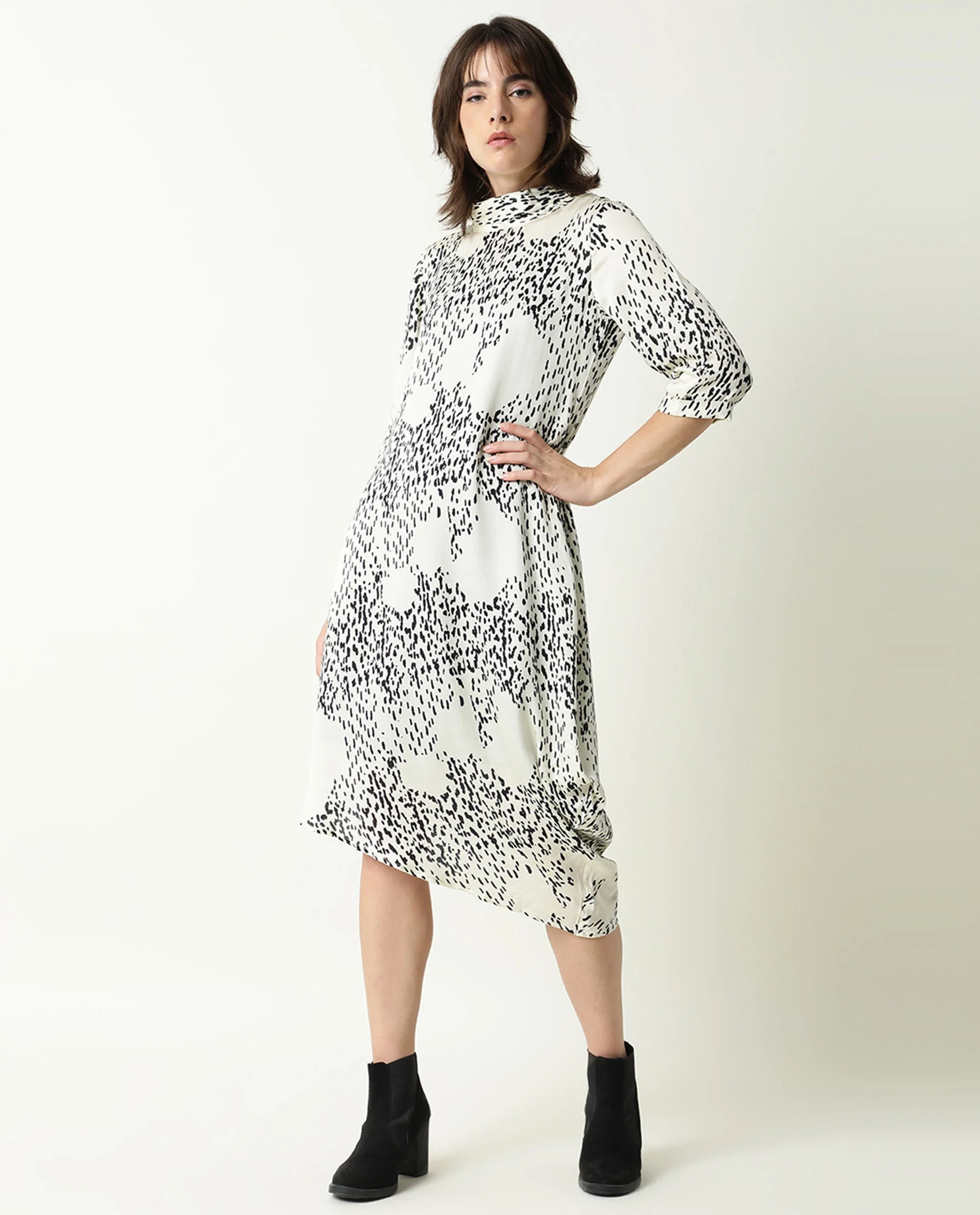 Rareism Women's Zoella Offwhite Viscose High Neck Abstract Print Cuffed Sleeve Midi Flared Dress - Image 6