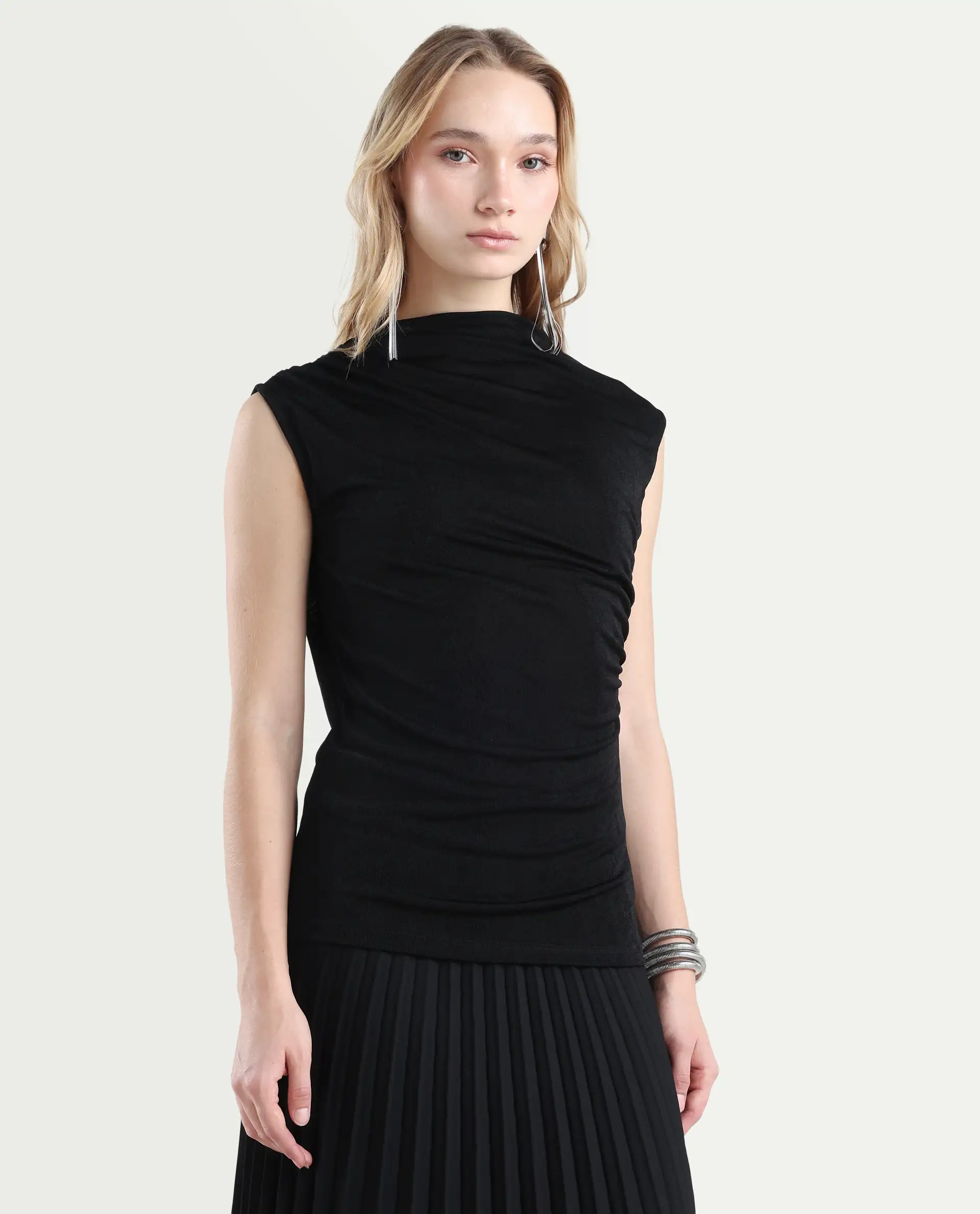 Rareism Women's Zoptus Black Cotton High Neck Regular Fit Plain Top - Image 6