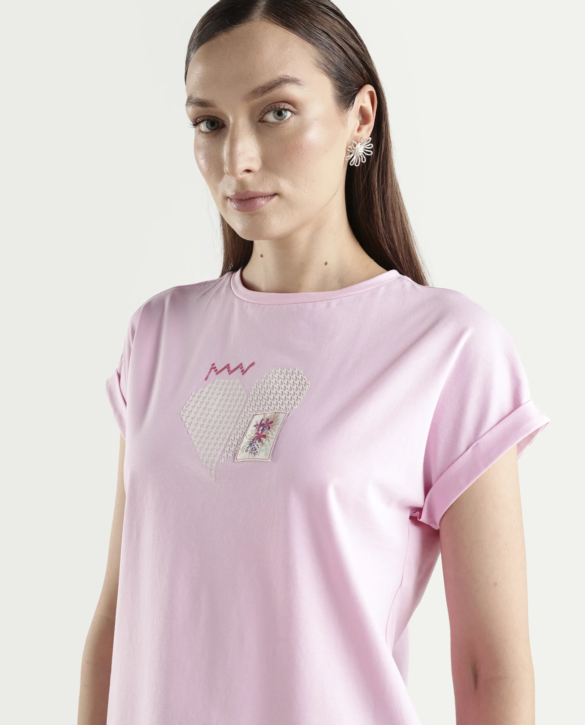 Rareism Women's Zoro Light Pink Cotton Blend Half Sleeve Relaxed Fit Object Print T-Shirt - Image 4