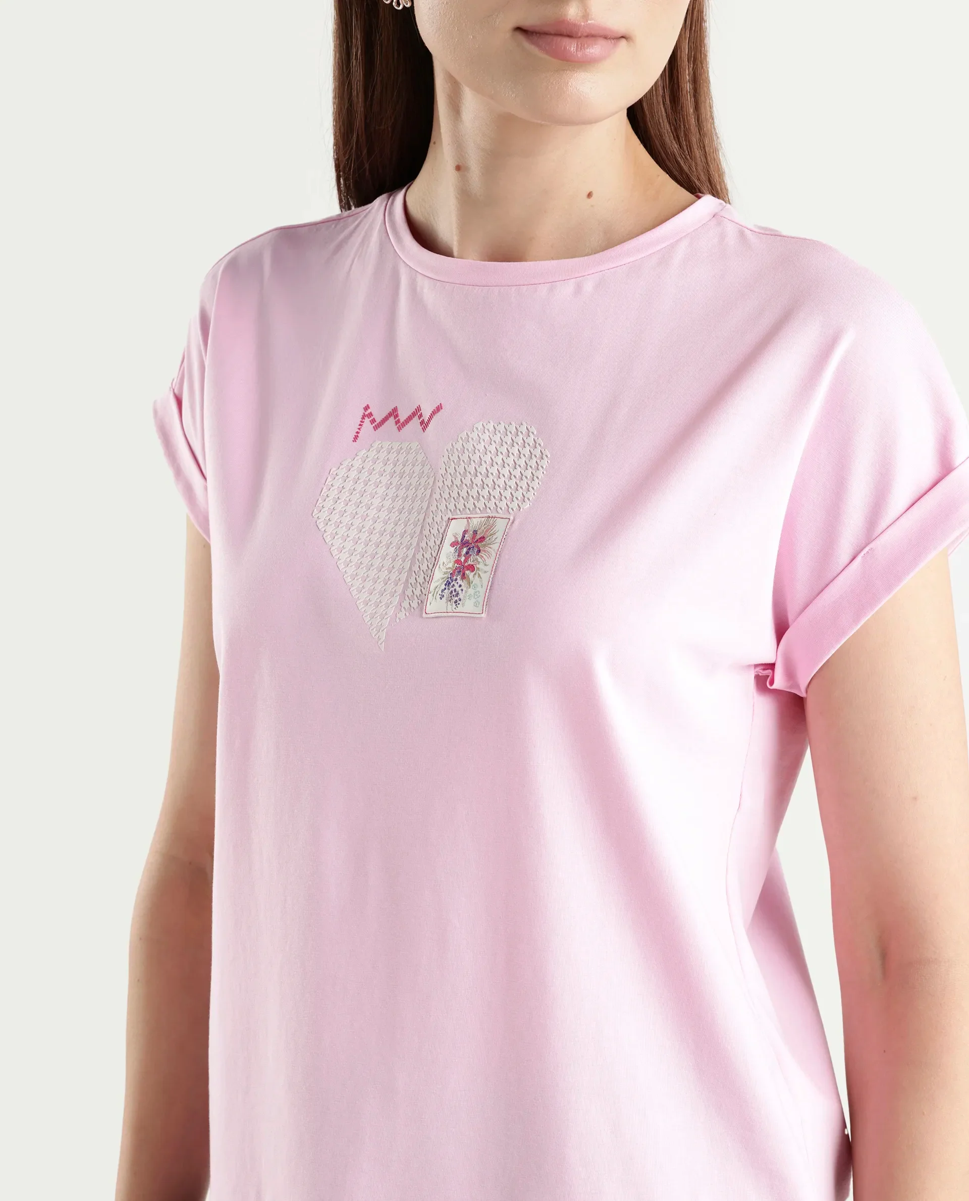 Rareism Women's Zoro Light Pink Cotton Blend Half Sleeve Relaxed Fit Object Print T-Shirt - Image 5
