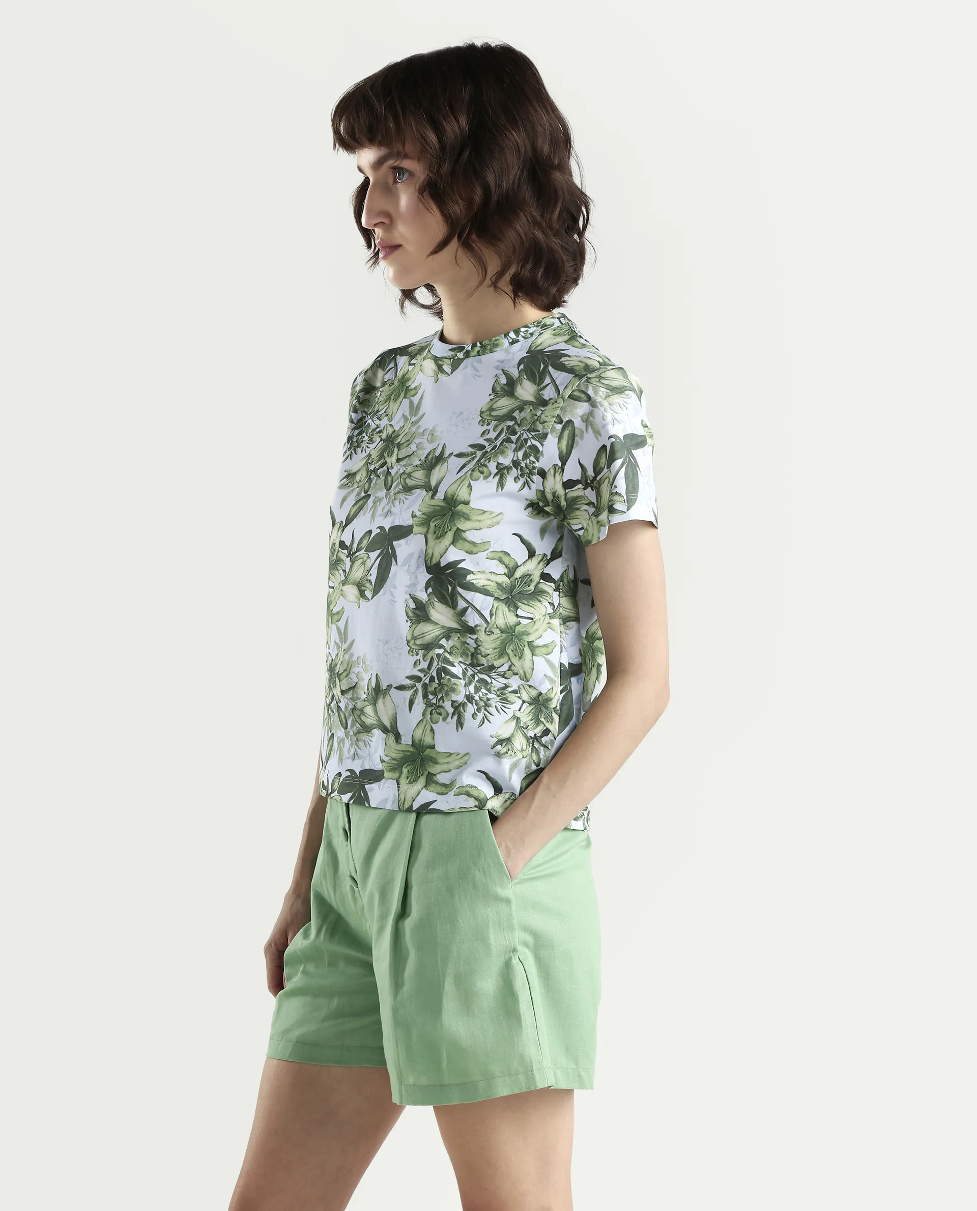Rareism Women's Zrek Light Blue Cotton Blend Half Sleeve Regular Fit Floral Print T-Shirt - Image 5