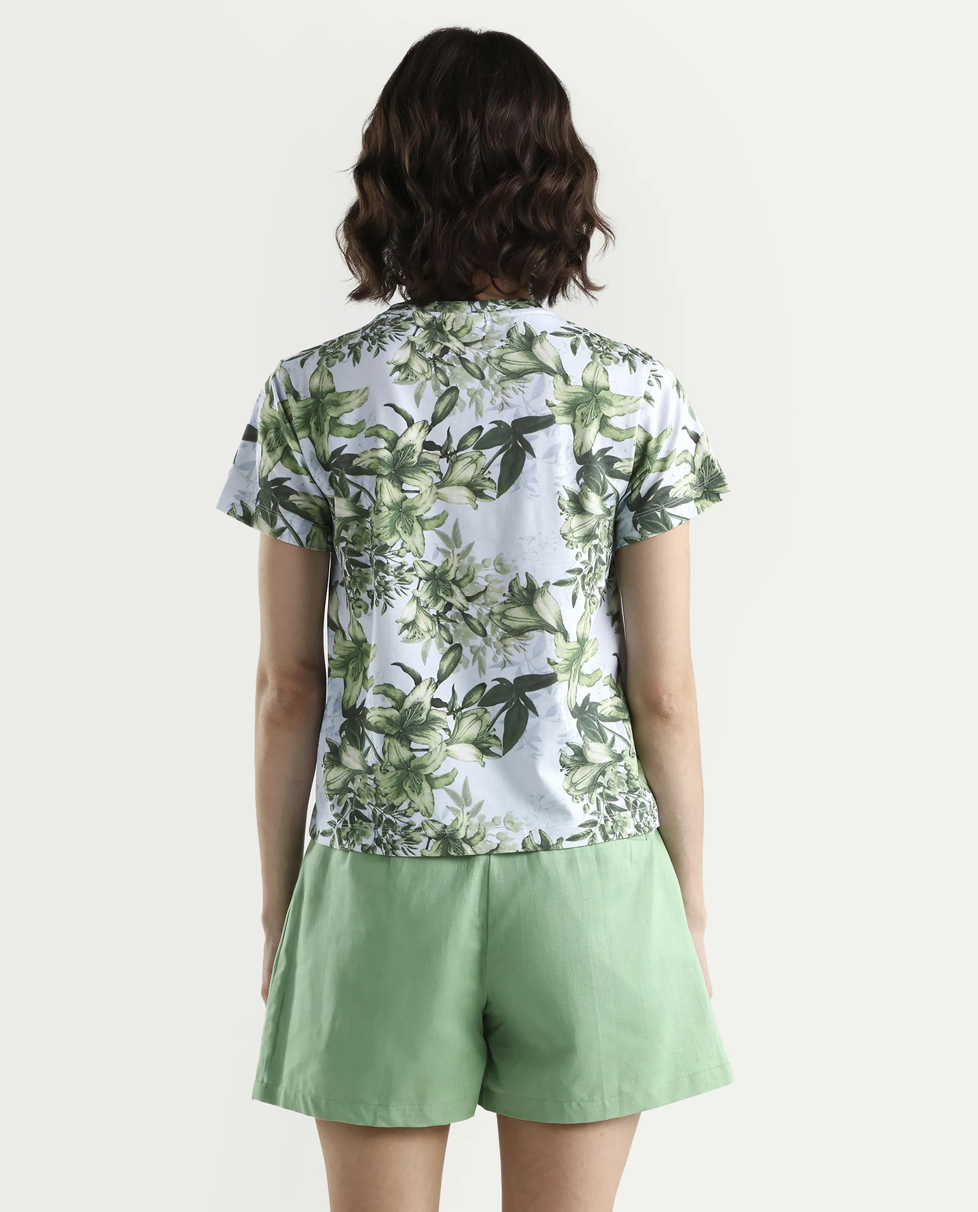 Rareism Women's Zrek Light Blue Cotton Blend Half Sleeve Regular Fit Floral Print T-Shirt - Image 7