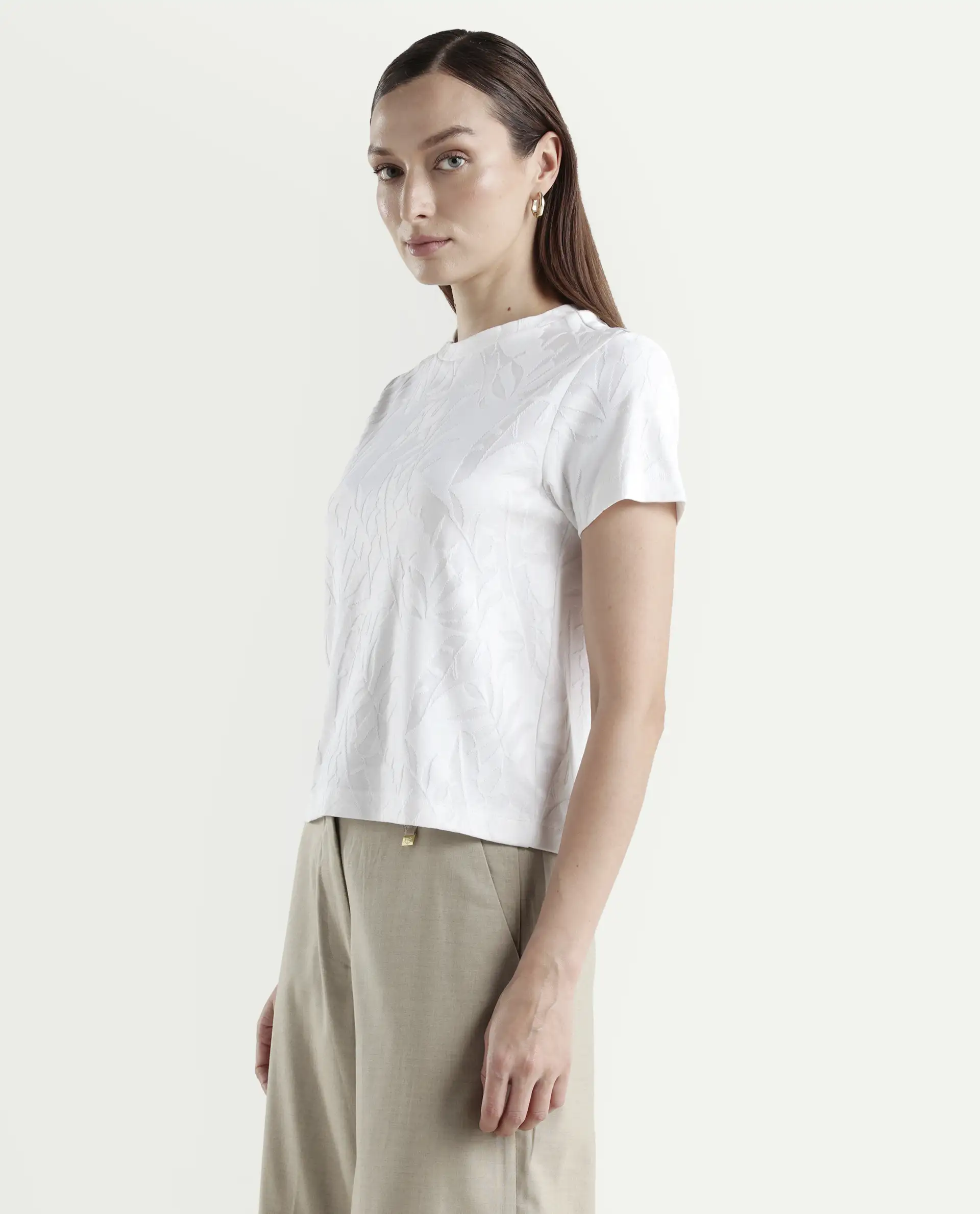 Rareism Women's Zurie Off White Cotton Blend Half Sleeve Crew Neck Regular Fit Jacquard T-Shirt - Image 5